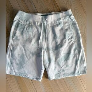 NWT Ambercombie & Fitch Tie Dye Sweat Shorts Men’s XL